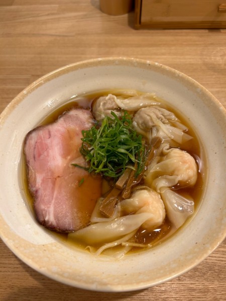 「肉・海老ワンタン麺(黒)(各2ケ)1150円」@DURAMENTEIの写真