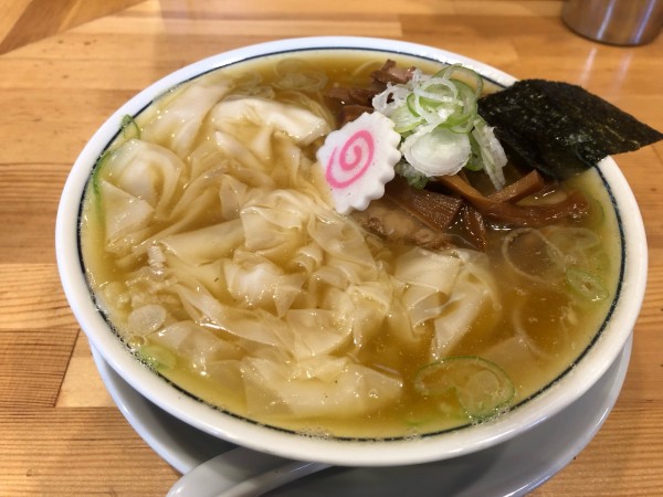 「ワンタン麺」@there is ramenの写真