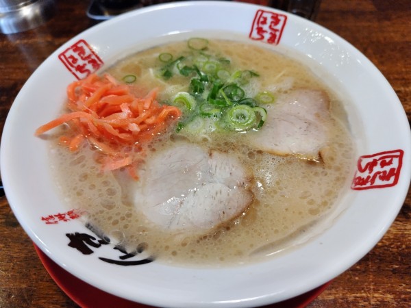 「本白元味 :粉おとし +紅ショウガ:無料」@信州麺屋 きまはち商店の写真