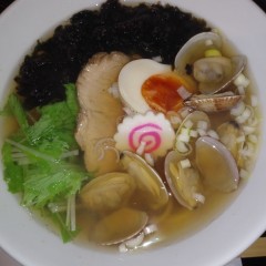 鉢とれんげの画像