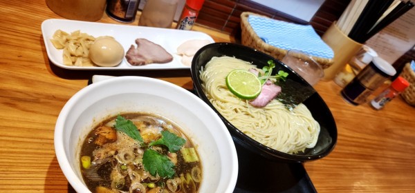 「昆布水つけ麺」@つけめん・らーめん・煮干そば 金狼の写真