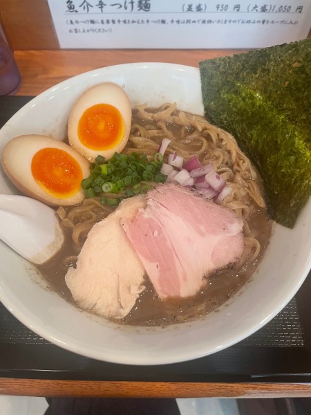 「黒らぁ麺（大盛）＋味玉」@麺処 黒の写真