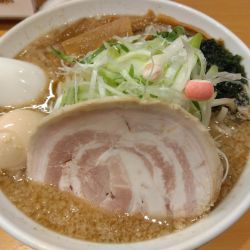 醤油なごみラーメン