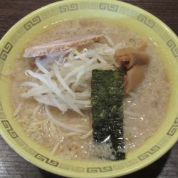 中華麺（800円）