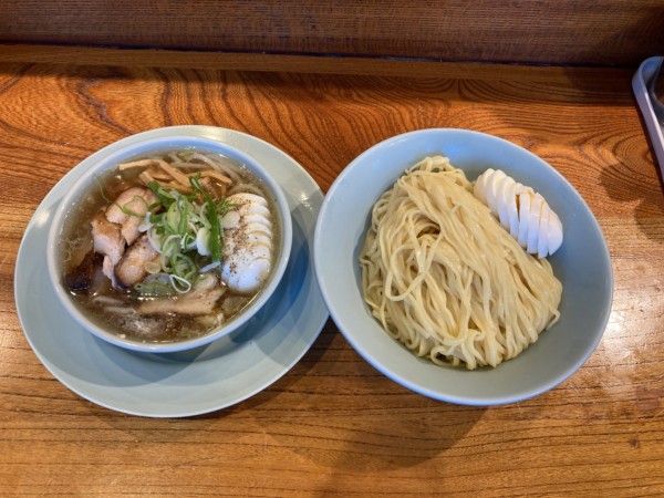 「もりチャーシュー＋茹で卵スライス」@浅草 生田庵の写真