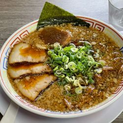 背脂煮干し中華そば