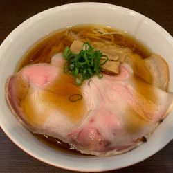醤油らーめん