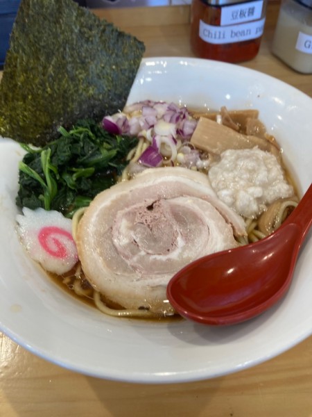 「そだし中華そば」@熟成豚骨ラーメン そだし 河口湖店の写真