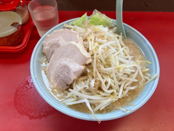 「もやし盛りラーメン(味噌中盛りこってり)」@新ラーメンショップ 狭山本部の写真