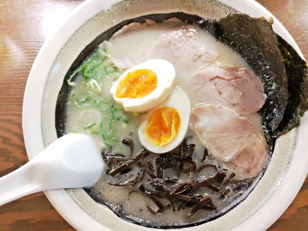 「大判スペシャル」@博多ラーメン しばらく 日本橋店の写真