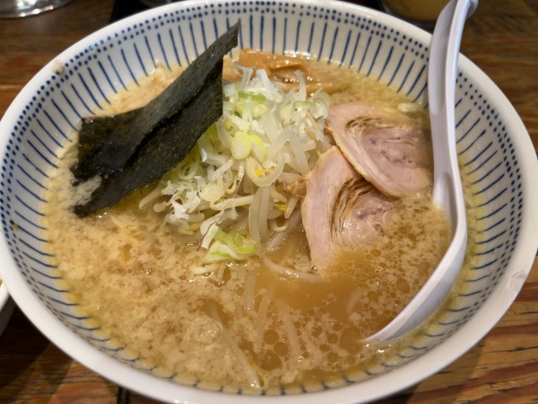 「ハッスルラーメン」@ハッスルラーメンホンマ 日本橋浜町店の写真