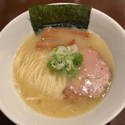鶏そば(しお)900円
