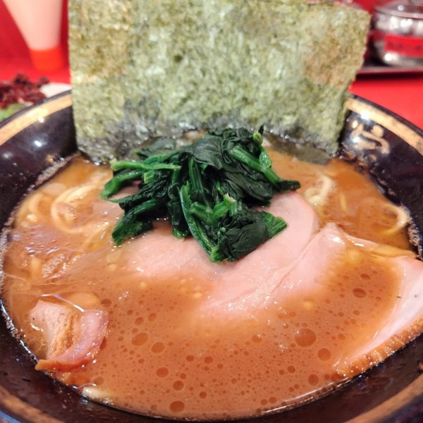 「ラーメン　800円」@横浜家系ラーメン 大輝家の写真