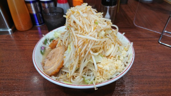 「小ラーメン」@ラーメン 豚んちの写真