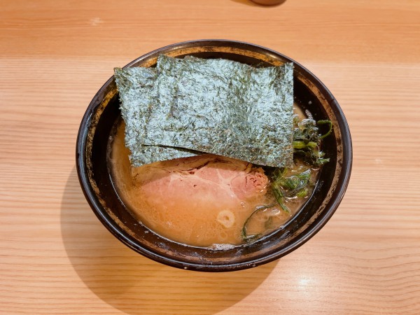 「ラーメン(並)」@紫蔵の写真