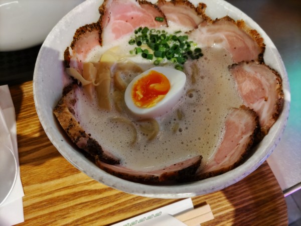 「塩チャーシューメン」@ラーメン家 みつ葉 あべの出張所の写真