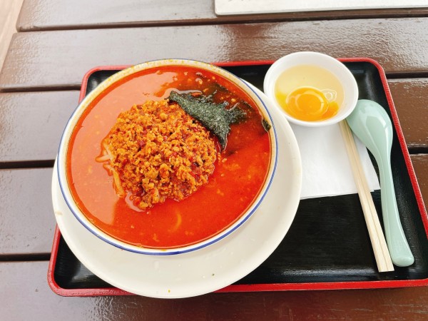 「【限定】もやしたっぷりレッド台湾ラーメン」@手打ち中華 玉 アクアシティお台場店の写真