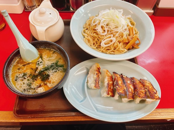 「えび塩つけ麺＋餃子」@ラーメン山岡家 秋田寺内店の写真