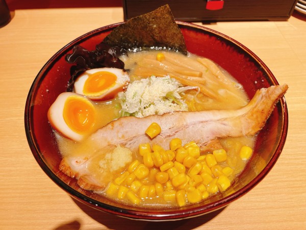 「【限定】芳醇チーズとコーン&バター味噌ラーメン」@札幌 みその アクアシティお台場店の写真