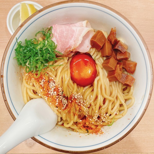 「まぜそば」@らぁ麺 くろ渦の写真