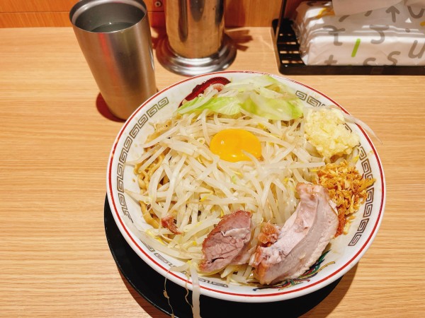 「汁なし小」@ラーメン豚山 東京ラーメン横丁店の写真