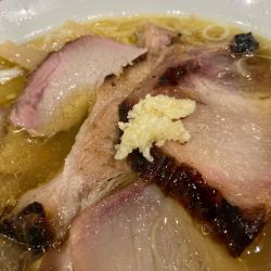 守　細麺　塩　ハーフチャーシュー