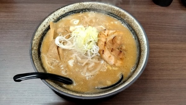 「札幌味噌ラーメン_900円」@麺屋とみよしの写真
