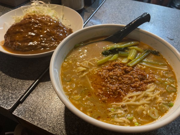 「タンタンメン ハンバーグ」@幸村の写真