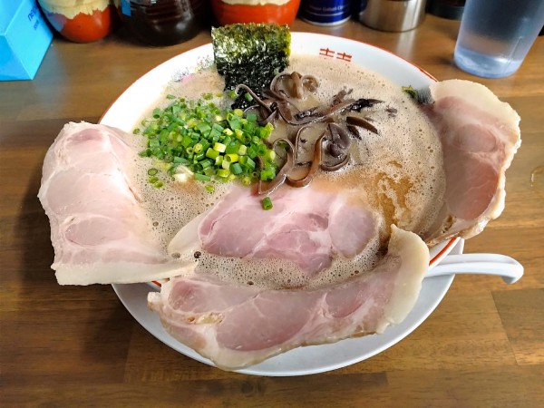 「チャーシュー麺（麺の硬さ：普通）」@博多ラーメン 洋ちゃん食堂の写真