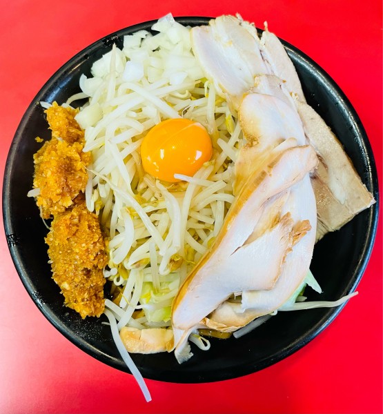「まぜそば+チャーシュートッピング 1050円」@横浜ラーメン とんこつ家 鹿島店の写真