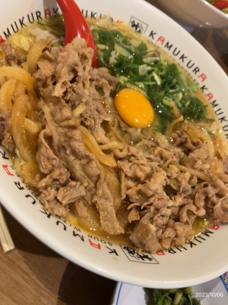 「ダブル牛すき月見ラーメン」@どうとんぼり神座 ららぽーと立川立飛店の写真