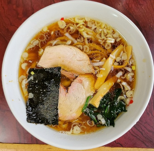 「手打ちにんにくらーめん ￥800」@きせん食堂の写真