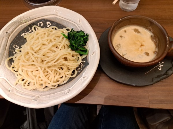 「醤油つけめん」@鶏白湯専門店 つけ麺 まるや イオンモール水戸内原店の写真