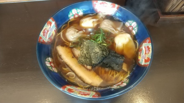 「特製ワンタン麵各2ケ入り黒1100円」@支那そば かつみの写真