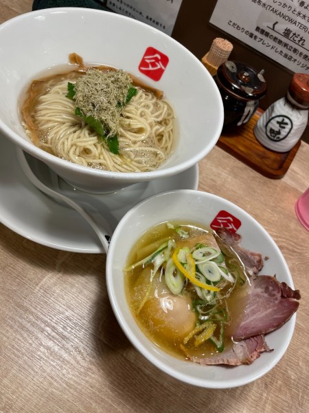 「特製豚つけそば+和え玉シングル（背脂しょうが）」@KITCHEN TAKANOの写真