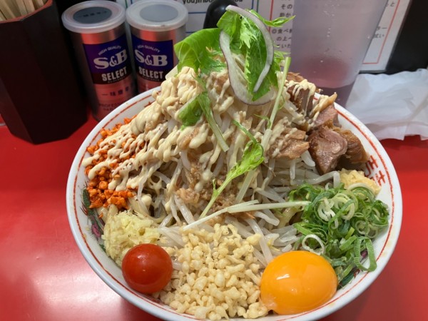 「冷やしまぜそば大」@用心棒 本号の写真