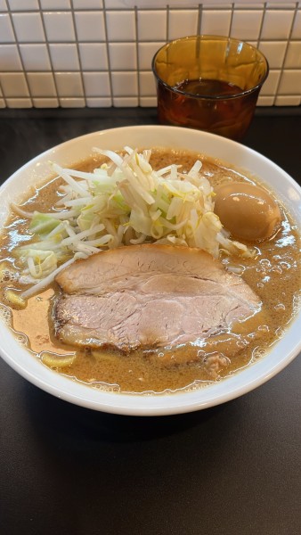 「みそらーめん（味玉）ご飯」@ぼくのみそらーめんの写真