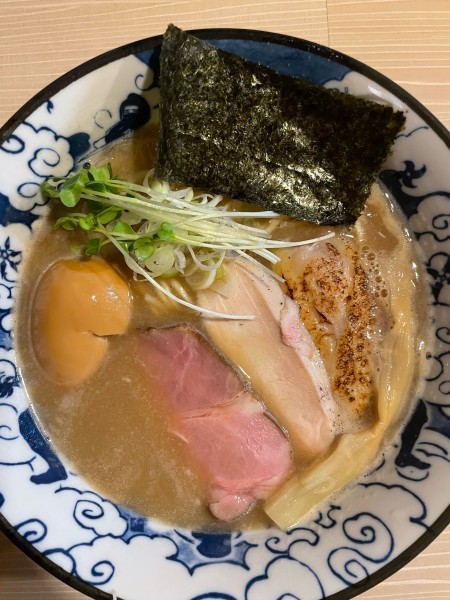 「特製鶏白湯魚介そば」@麺屋 鶯 uguisuの写真