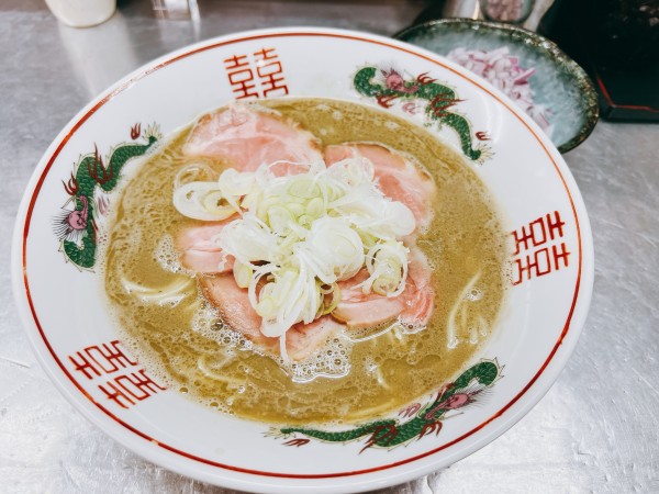 「ギンギンギラー煮干し」@麺や 睡蓮の写真