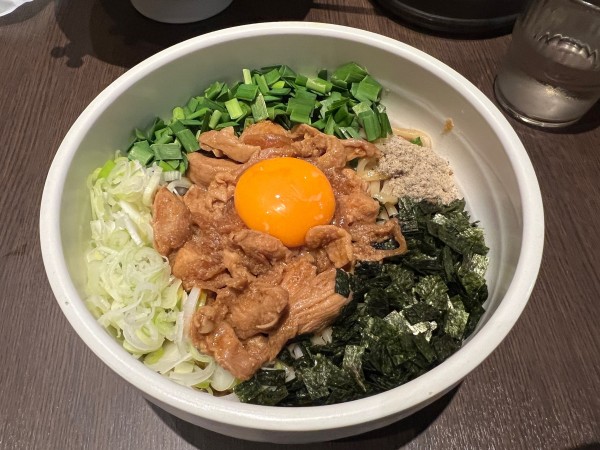 「鶏ちゃんまぜそば　950円」@麺屋 もり田の写真