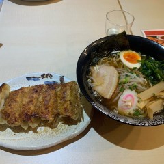 ザ・餃子のキャロルの画像