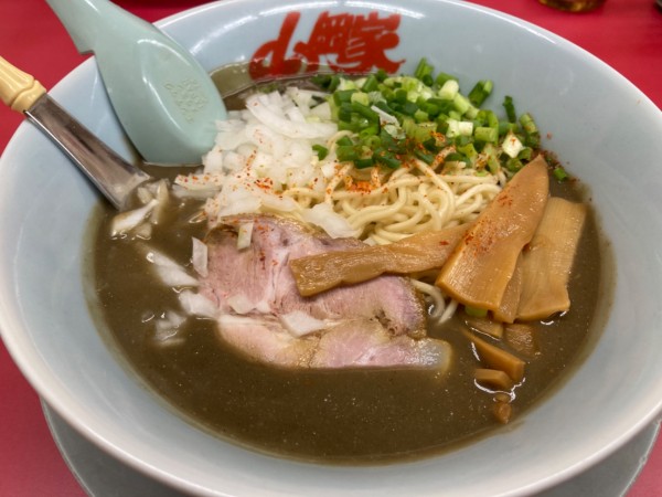 「鬼煮干し・餃子セット」@山岡家 結城店の写真