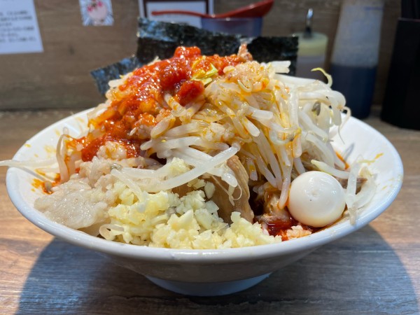 「中2ザトメート 汁無し ミニ ￥1,100」@麺屋 浜一の写真