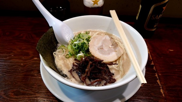 「塩」@豚骨屋 すぎ多の写真