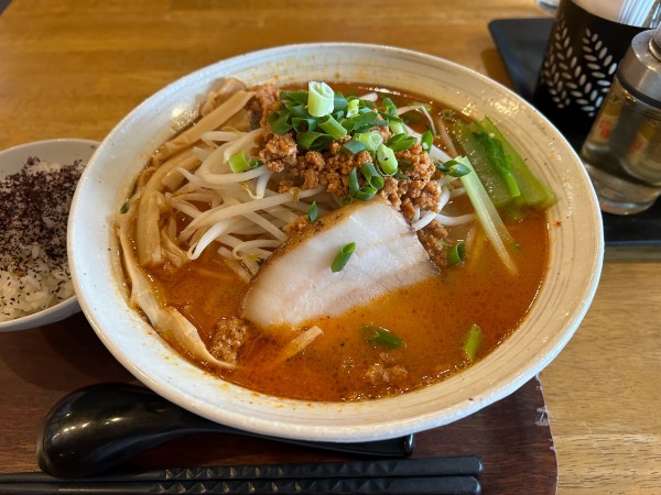 「辛味噌担々麺  大盛 ¥1080」@tamazouの写真