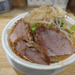 ラーメン肉増し
