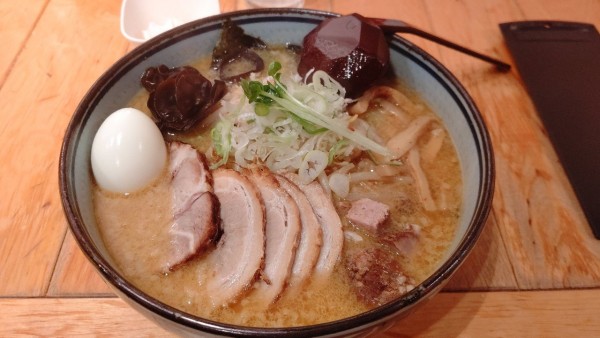 「味噌チャーシュー麺」@白樺山荘 北海道ラーメン道場店の写真