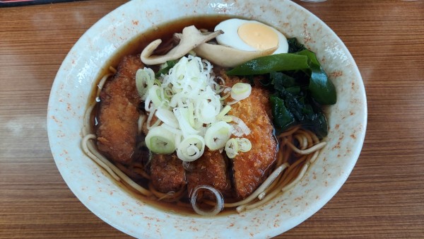 「カツ蕎麦 670円」@たまもの写真