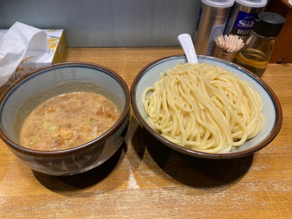 「濃厚魚介つけ麺」@鼈の写真