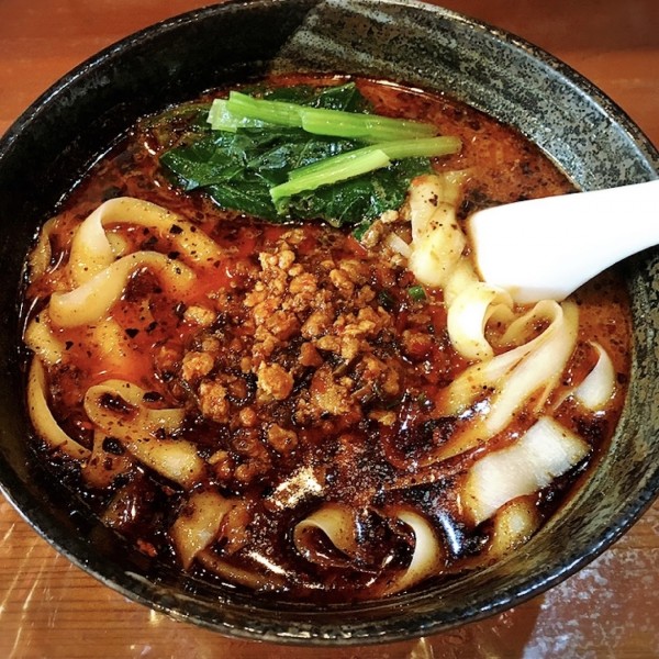 「麻辣担々刀削麺」@麺王翔記の写真